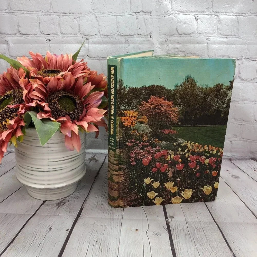 vintage new illustrated encyclopedia of gardening 1965